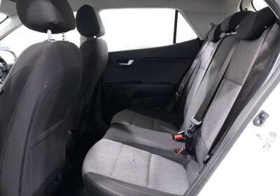 2022 KIA STONIC S