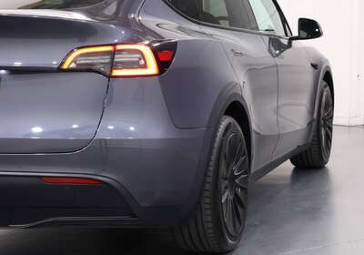 2022 TESLA MODEL Y REAR-WHEEL DRIVE