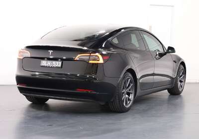2020 TESLA MODEL 3 STANDARD RANGE RWD