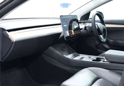 2021 TESLA MODEL 3 STANDARD RANGE PLUS RWD