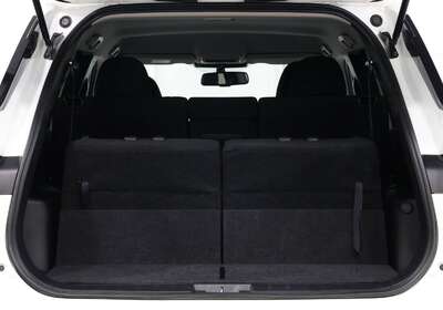 2024 MITSUBISHI OUTLANDER ES 7 SEAT (2WD)