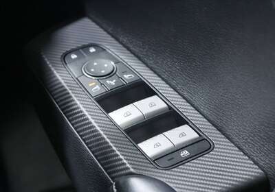 2024 MITSUBISHI OUTLANDER ES 7 SEAT (2WD)
