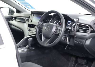 2023 TOYOTA CAMRY ASCENT + SAT NAV