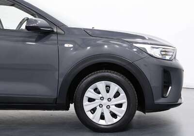 2022 KIA STONIC S