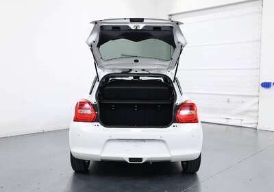 2023 SUZUKI SWIFT GL NAVI PLUS