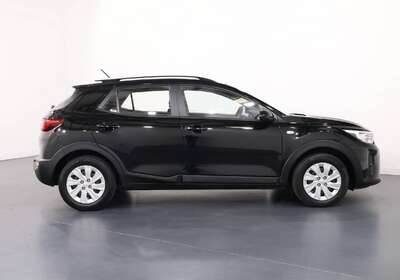 2023 KIA STONIC S
