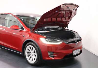 2017 TESLA MODEL X 75D AWD