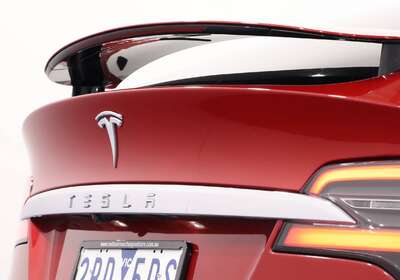 2017 TESLA MODEL X 75D AWD