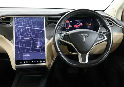 2017 TESLA MODEL X 75D AWD