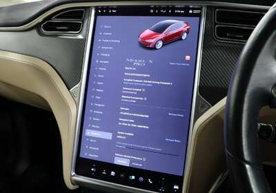 2017 TESLA MODEL X 75D AWD