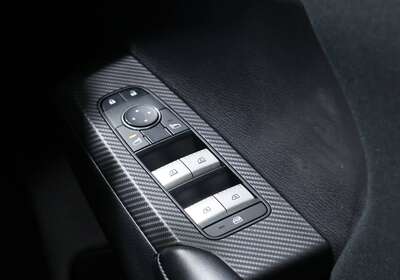 2023 MITSUBISHI OUTLANDER ES 7 SEAT (2WD)