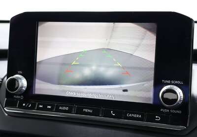 2023 MITSUBISHI OUTLANDER ES 7 SEAT (2WD)