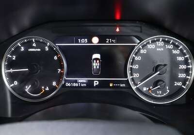 2023 MITSUBISHI OUTLANDER ES 7 SEAT (2WD)
