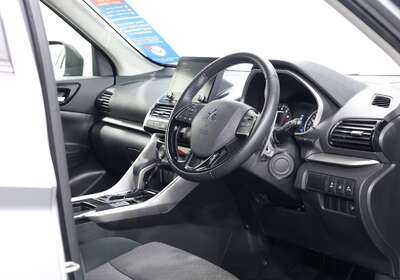2023 MITSUBISHI ECLIPSE CROSS LS (2WD)