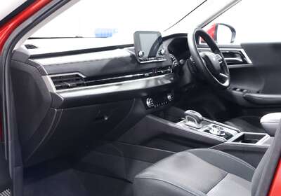 2024 MITSUBISHI OUTLANDER ES 7 SEAT (2WD)