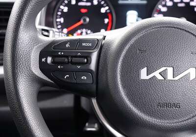 2022 KIA STONIC S