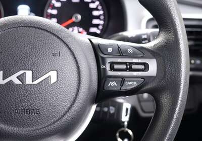 2022 KIA STONIC S
