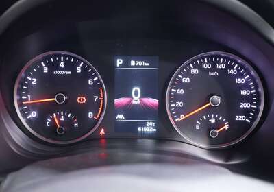 2022 KIA STONIC S