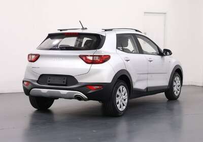 2022 KIA STONIC S