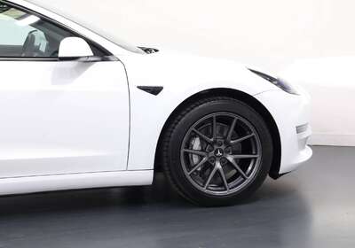 2021 TESLA MODEL 3 STANDARD RANGE PLUS RWD