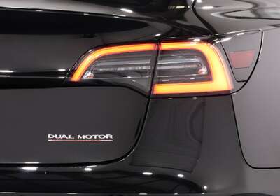 2019 TESLA MODEL 3 PERFORMANCE