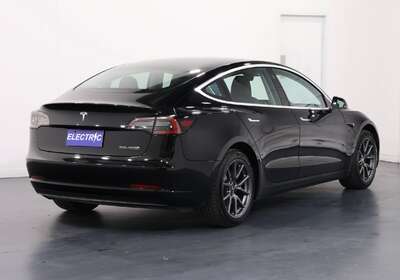 2019 TESLA MODEL 3 PERFORMANCE