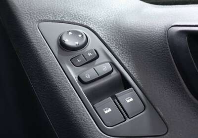 2023 LDV G10+ LIFT DOOR