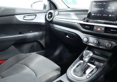 2022 KIA CERATO S