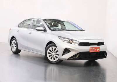 2022 KIA CERATO S