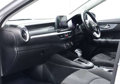 2022 KIA CERATO S