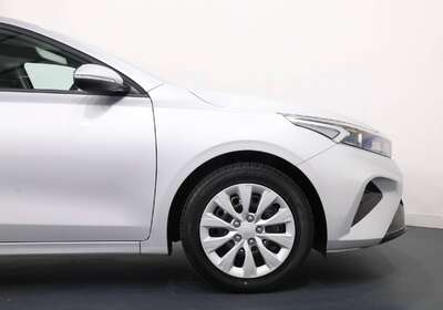 2022 KIA CERATO S