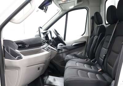 2022 LDV DELIVER 9 LWB