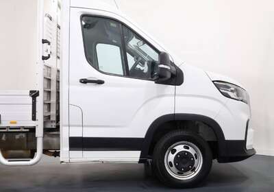 2022 LDV DELIVER 9 LWB