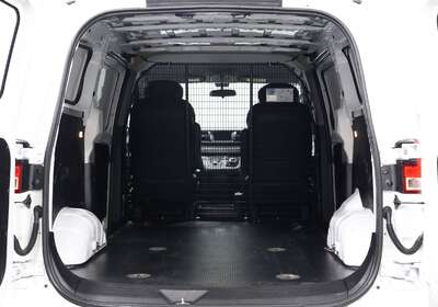 2023 LDV G10+ LIFT DOOR