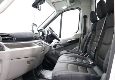2021 LDV DELIVER 9 LWB