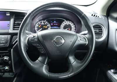 2018 NISSAN PATHFINDER ST (4X2)