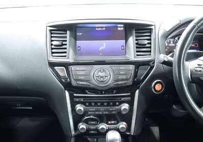 2018 NISSAN PATHFINDER ST (4X2)