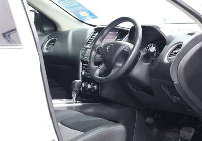 2018 NISSAN PATHFINDER ST (4X2)