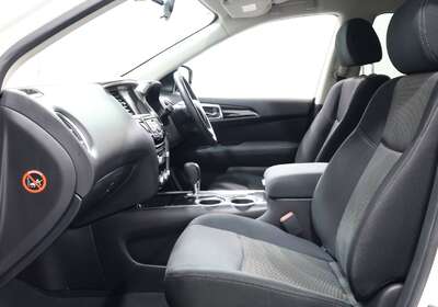 2018 NISSAN PATHFINDER ST (4X2)