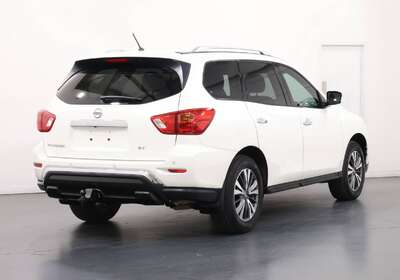 2018 NISSAN PATHFINDER ST (4X2)
