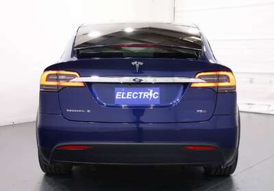 2018 TESLA MODEL X 75D (75XB)