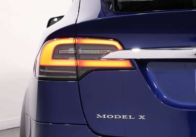 2018 TESLA MODEL X 75D (75XB)
