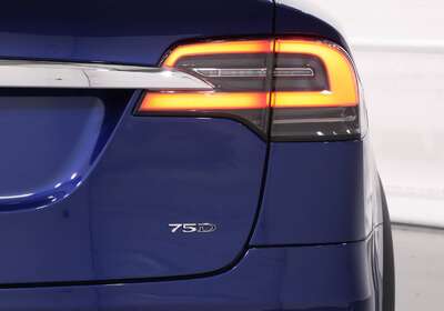 2018 TESLA MODEL X 75D (75XB)