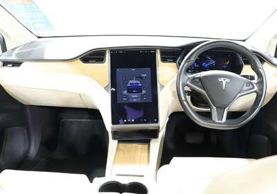 2018 TESLA MODEL X 75D (75XB)