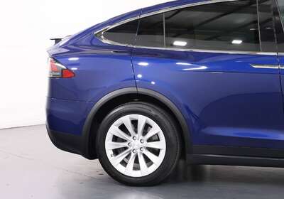2018 TESLA MODEL X 75D (75XB)