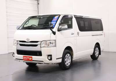 2016 TOYOTA HIACE KDH206 AUTO DEISEL 3.0LT