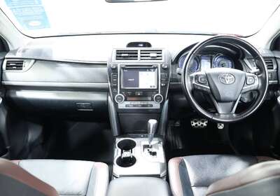 2016 TOYOTA CAMRY ATARA SX