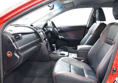 2016 TOYOTA CAMRY ATARA SX