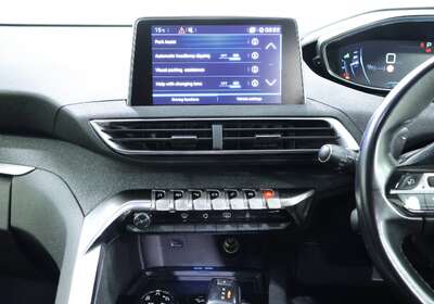 2017 PEUGEOT 3008 ALLURE SUV