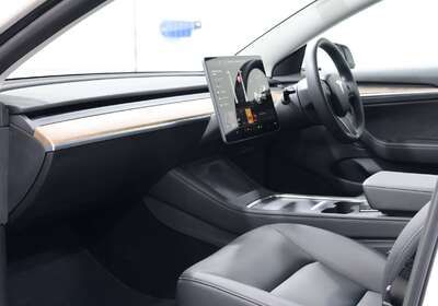 2021 TESLA MODEL 3 STANDARD RANGE PLUS RWD
